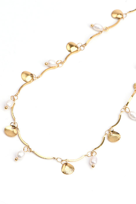 Gold-plated stainless steel necklace 40+5cm with freshwater pearls and gold-colored seashells