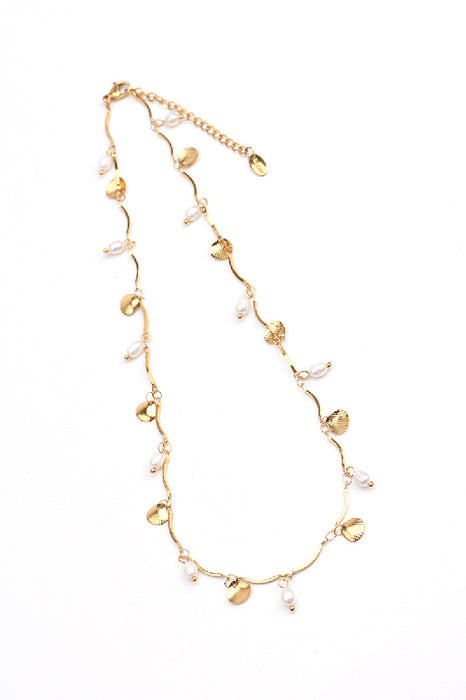 Gold-plated stainless steel necklace 40+5cm with freshwater pearls and gold-colored seashells