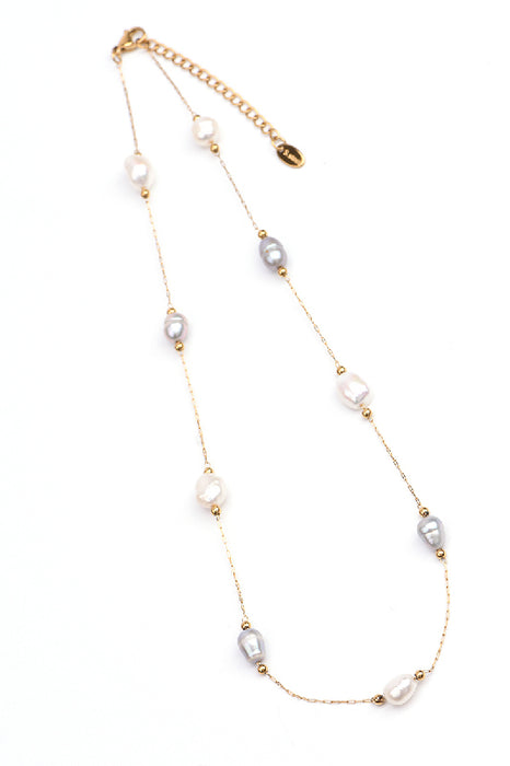 Collier acier inoxydable plaqué or 40+5cm perles d'eau douce blanches et grises