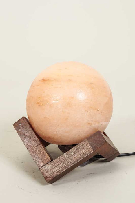 Lampe de sel sphérique avec support
