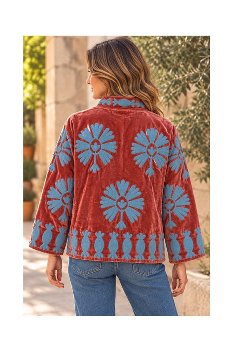Jacke kurz Samt rostrot mit Suzani Stickereien hellblau - One Size