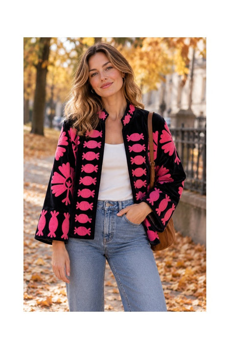 Jacke kurz Samt schwarz mit Suzani Stickereien pink - One Size