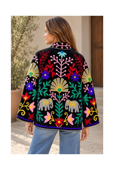 Jacke kurz Samt schwarz mit Suzani Stickereien Elefanten multicolor - One Size