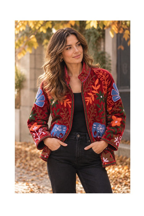 Jacke kurz Samt rostrot mit Suzani Stickereien blau/orange/grün - One Size