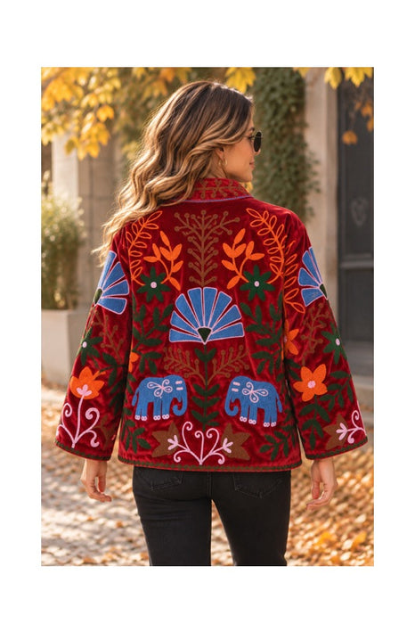 Jacke kurz Samt rostrot mit Suzani Stickereien blau/orange/grün - One Size