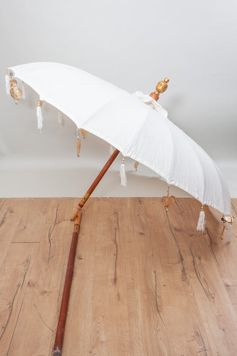 Parasol natural gold colored with hearts