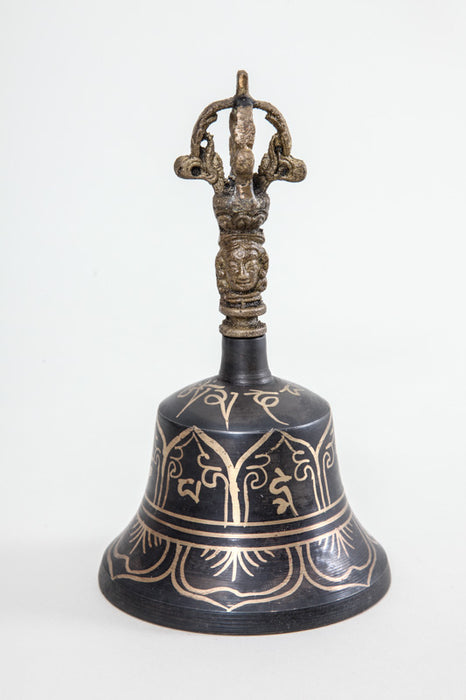 Cloche de méditation avec gravure OM 9 x 15,5 cm