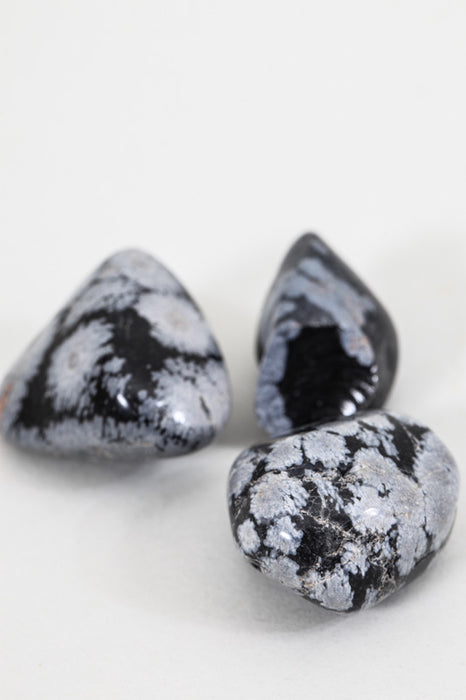 Trommelstein Schneeflocken Obsidian