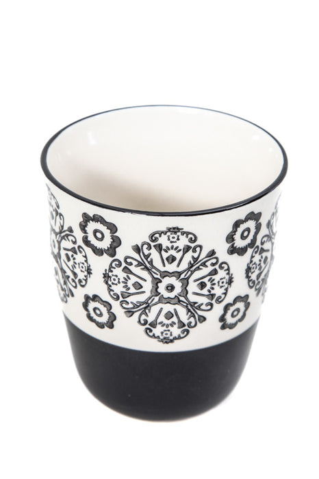 Tasse à thé beige/noir à motifs