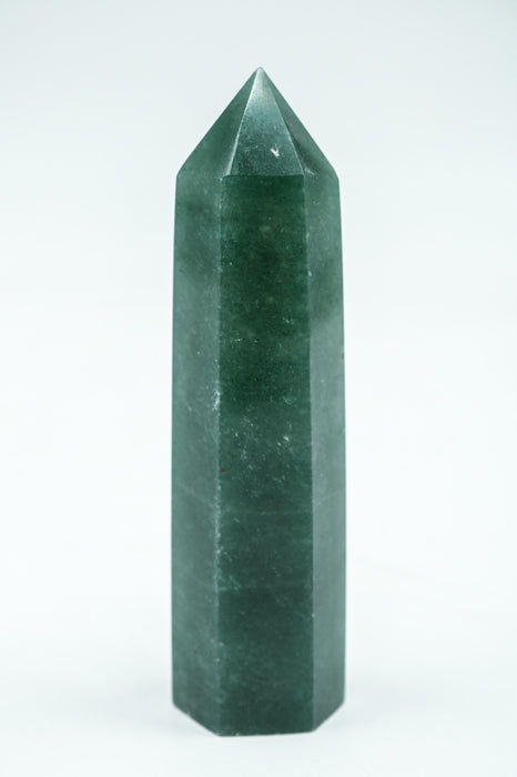 Agate mousse à pointe de pierre précieuse