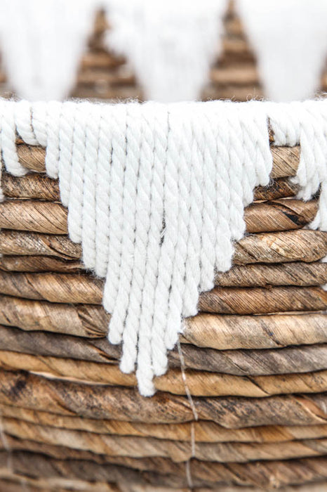 Banana leaf basket with macrame white