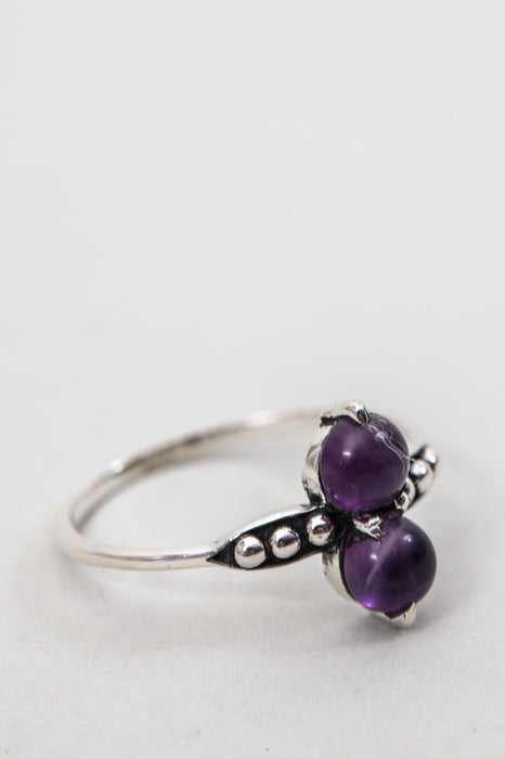 Silver ring amethyst