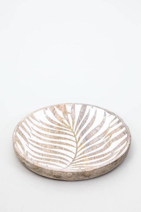 Decorative plate mango wood palm leaves white washed 20 cm