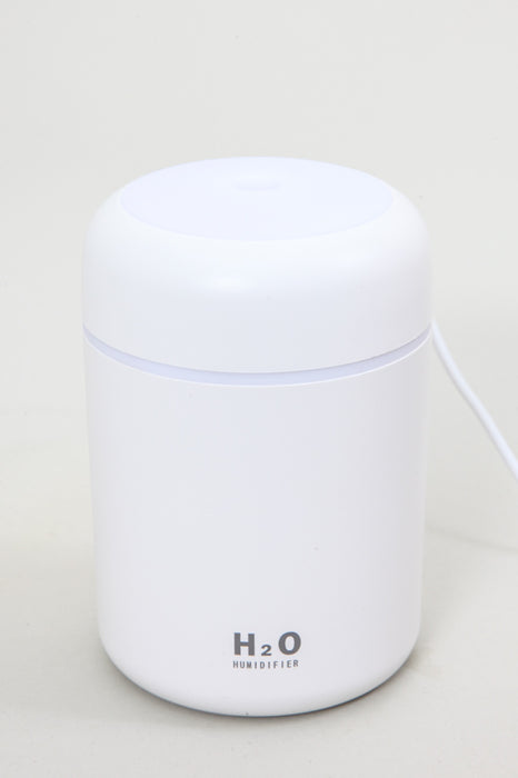 Aroma nebulizer with USB connection white 7.8 x 12 cm