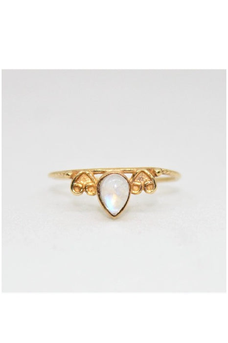 Ring brass gold plated rainbow moonstone