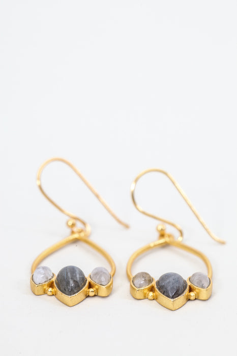 Earring brass gold plated labradorite/moonstone