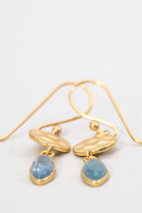 Earring brass gold plated apatite