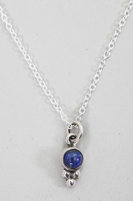 Silver necklace with Lapis Lazuli pendant