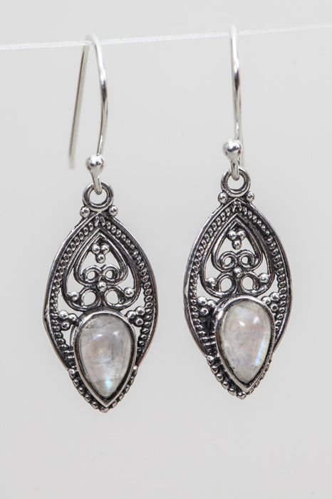 Silver earring rainbow moonstone 23x11mm