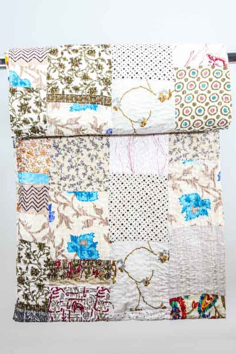 Couette Kantha assortie 220 x 270 cm