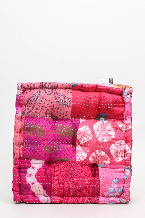 Coussin d'assise carré Kantha assorti 40 x 40 x 10 cm