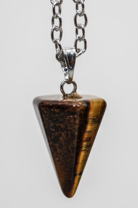 Necklace with tiger eye pendant