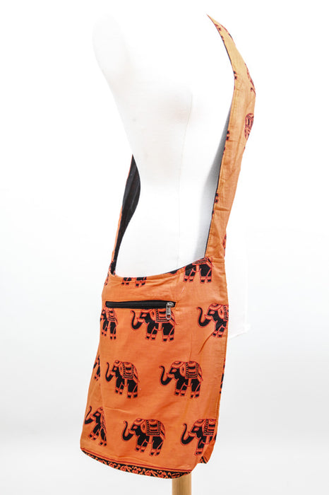 Shoulder bag with elephant pattern