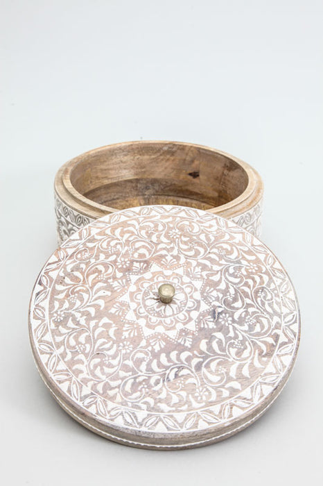 Decorative box round henna painted 25 x 12.5 cm