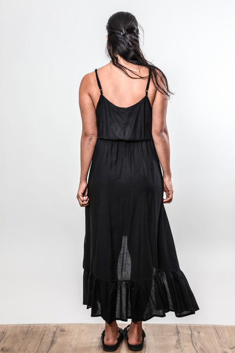 Robe longue noire à bretelles et volant - taille unique