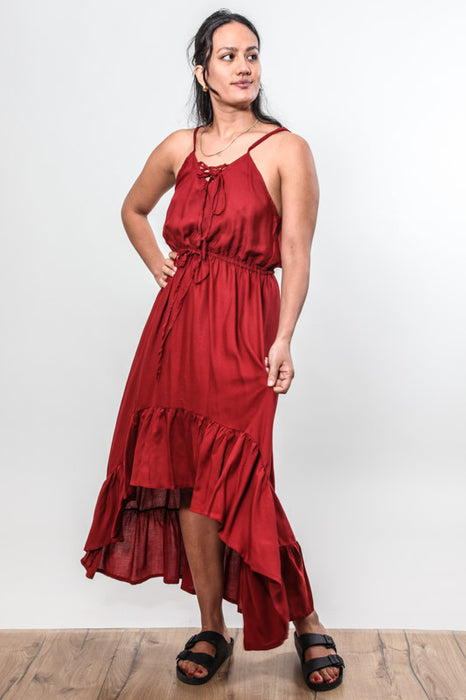 Robe longue rouge à bretelles et volant - taille unique