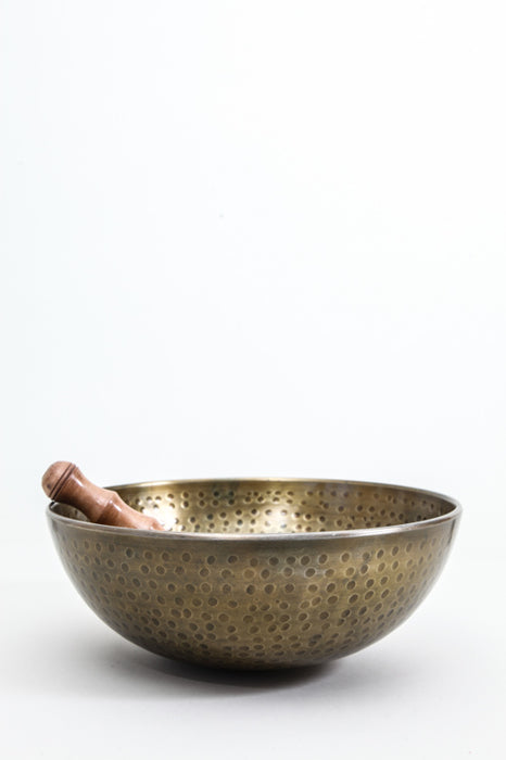 Singing bowl hammered aluminium 27 cm