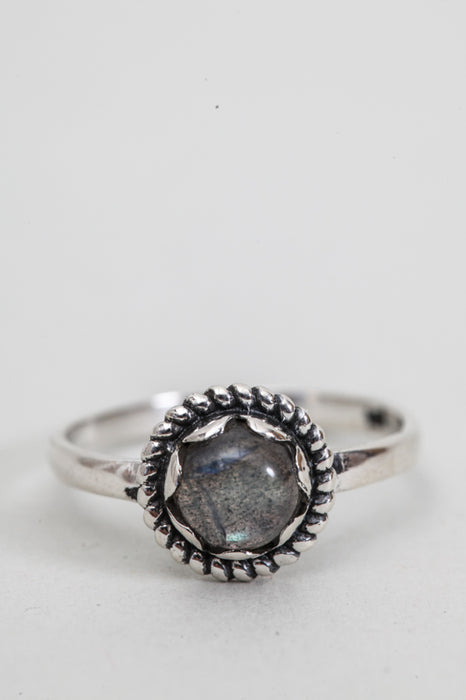 Silver ring labradorite