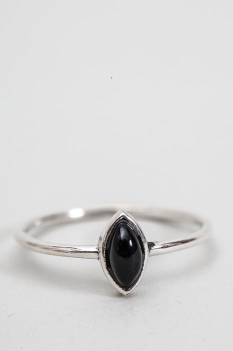 Silver ring black onyx