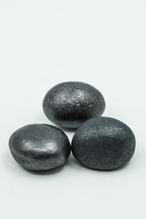 polished tumbled stone shungite