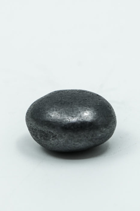 polished tumbled stone shungite