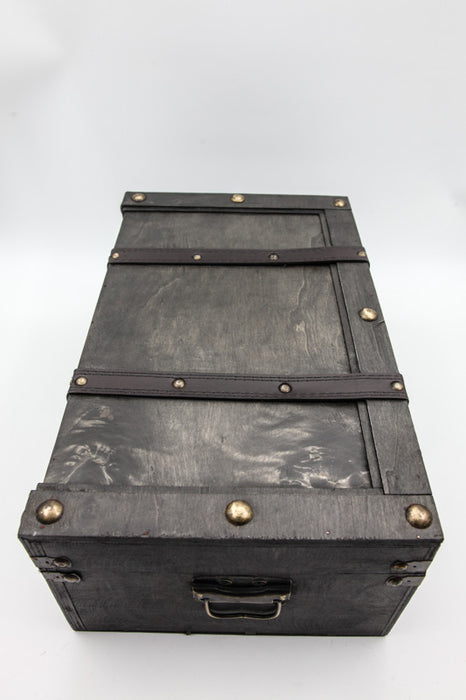 Wooden chest 39 x 24 x 16 cm