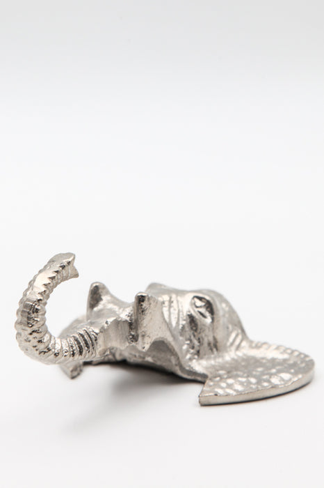 Patère éléphant couleur argent 11,5 x 10 x 5,75 cm