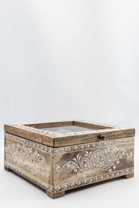 Mango wood jewelry box with glass lid 22.5. x 22.5 x 11.25 cm