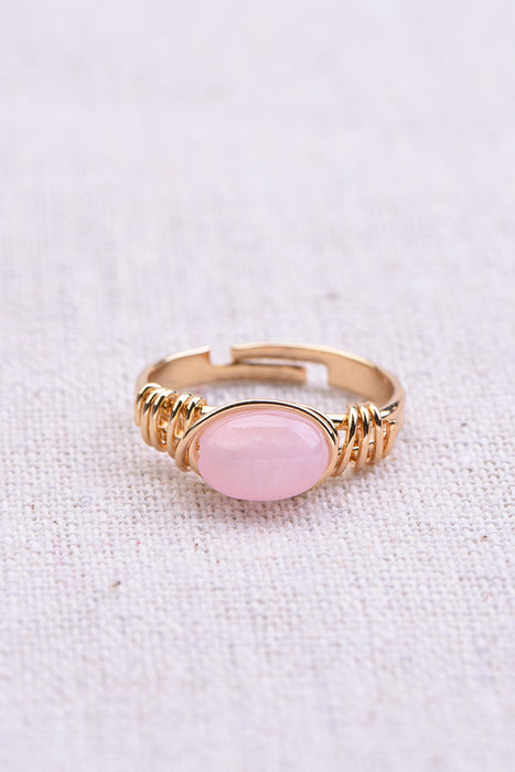 Ring rose quartz gold colored