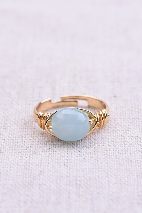 Ring Chalcedony gold colored