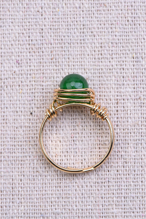 Ring green agate gold colored