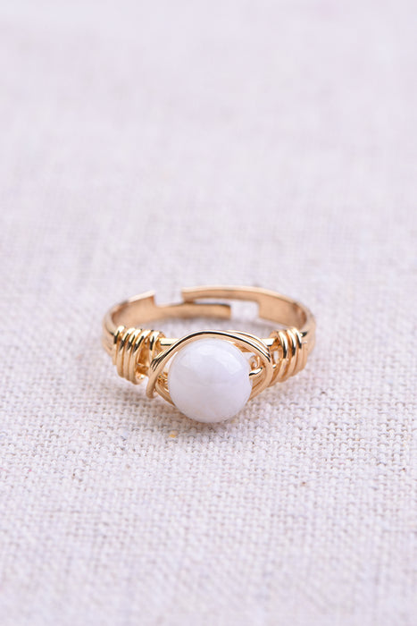 Ring moonstone gold colored