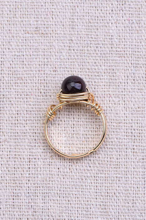 Amethyst ring gold coloured