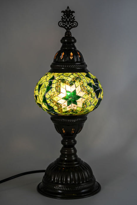 Lampe mosaïque verte 13 x 13 x 30 cm