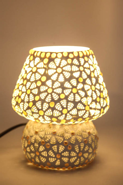 lamp white 18 cm