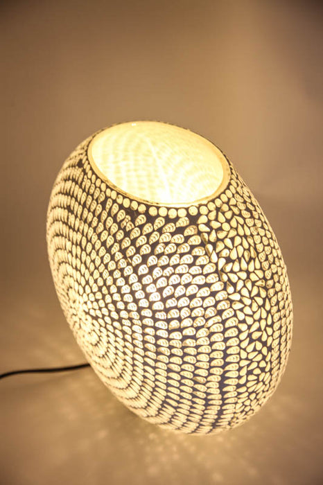 lamp white 25 cm