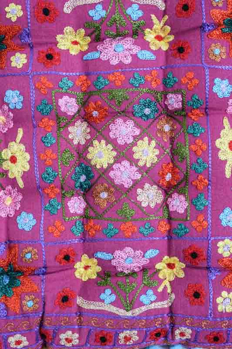 Coussin d'assise Gaddi brodé rouge/multicolore 40x40 cm