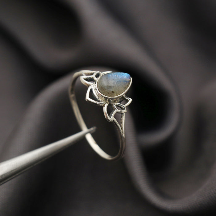 Bague argent pierre de lune arc-en-ciel