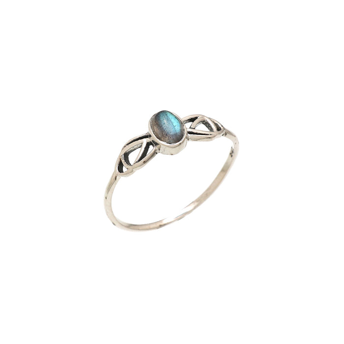 Silver ring labradorite
