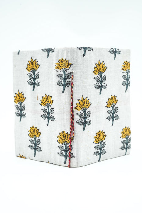 Notizbuch handgemacht mini Blumen weiss/grün/gelb